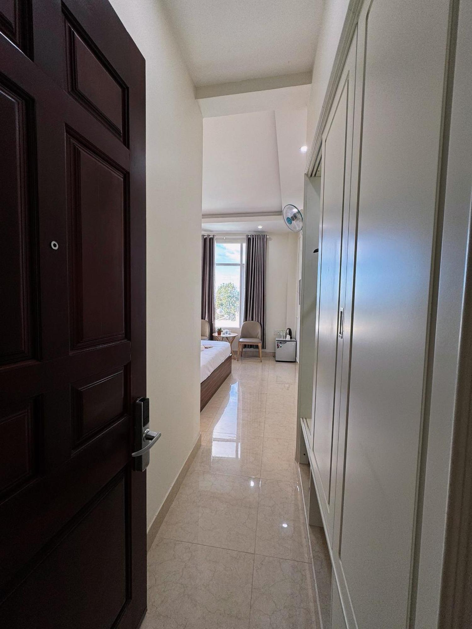Elisa Hotel Pleiku Luaran gambar